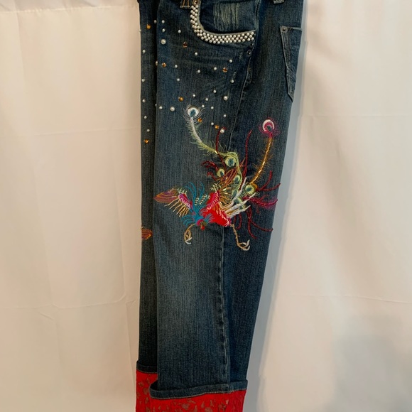 Cache Beaded Embroidered Bird Red Lace Capri 14 - Picture 15 of 15
